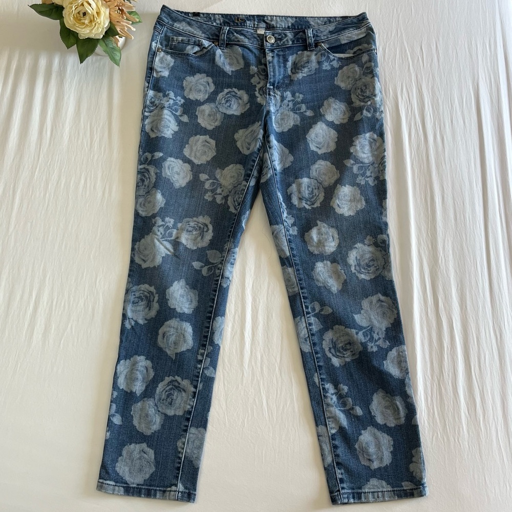 LC Lauren Conrad Womens Size 14 Medium Wash Denim Floral Rose Print Skinny Jeans
